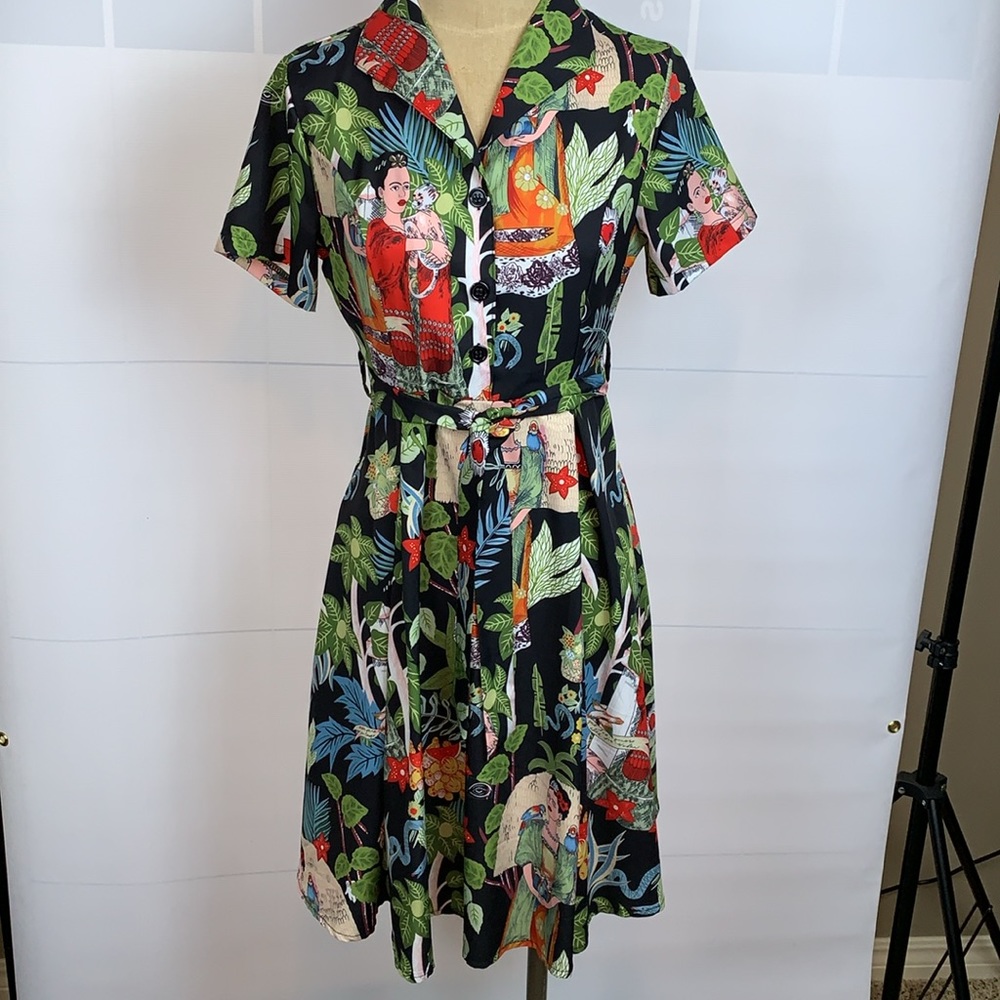Fun and vibrant Frida Kahlo print dress, Medium